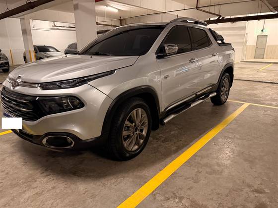 FIAT TORO 2.0 16V TURBO DIESEL RANCH 4WD AT9 FIAT TORO 2.0 16V TURBO DIESEL RANCH 4WD AT9